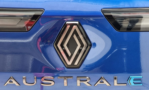 First World Test Drive Renault Austral E Tech Hybrid Biltest